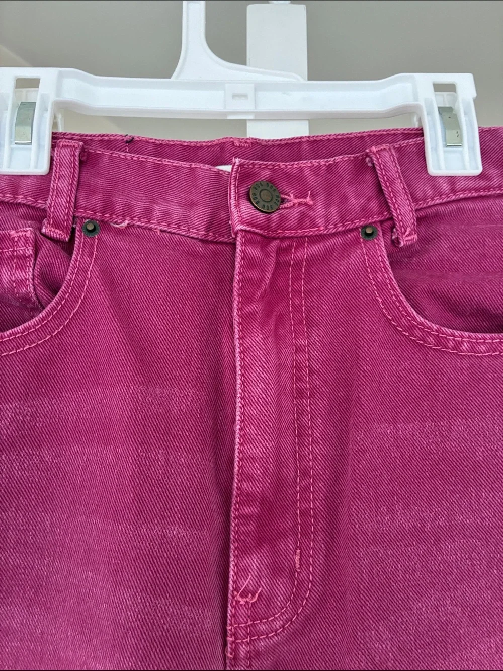 BDG Wide Leg Jeans in Vibrant Magenta